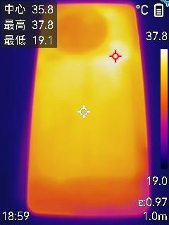 最具性价比的骁龙8至尊旗舰 游戏水桶机皇！CQ9电子网站一加Ace 5 Pro评测：(图12)