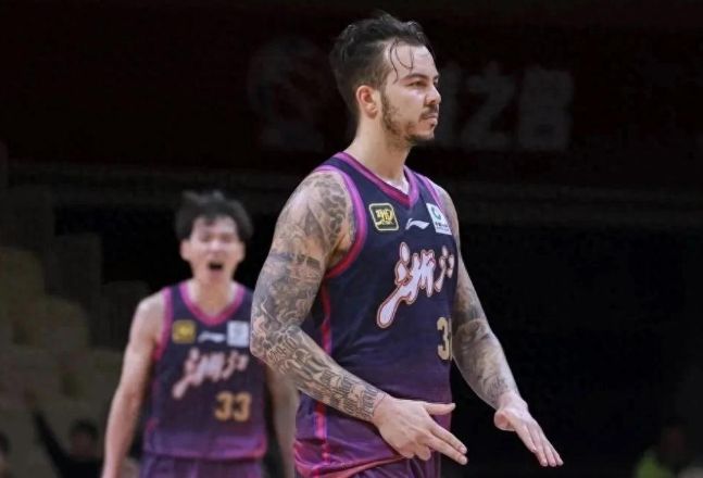 惨败稠州季后赛12强确定CBA如下CQ9电子登录广东遭17分逆转新疆(图2)